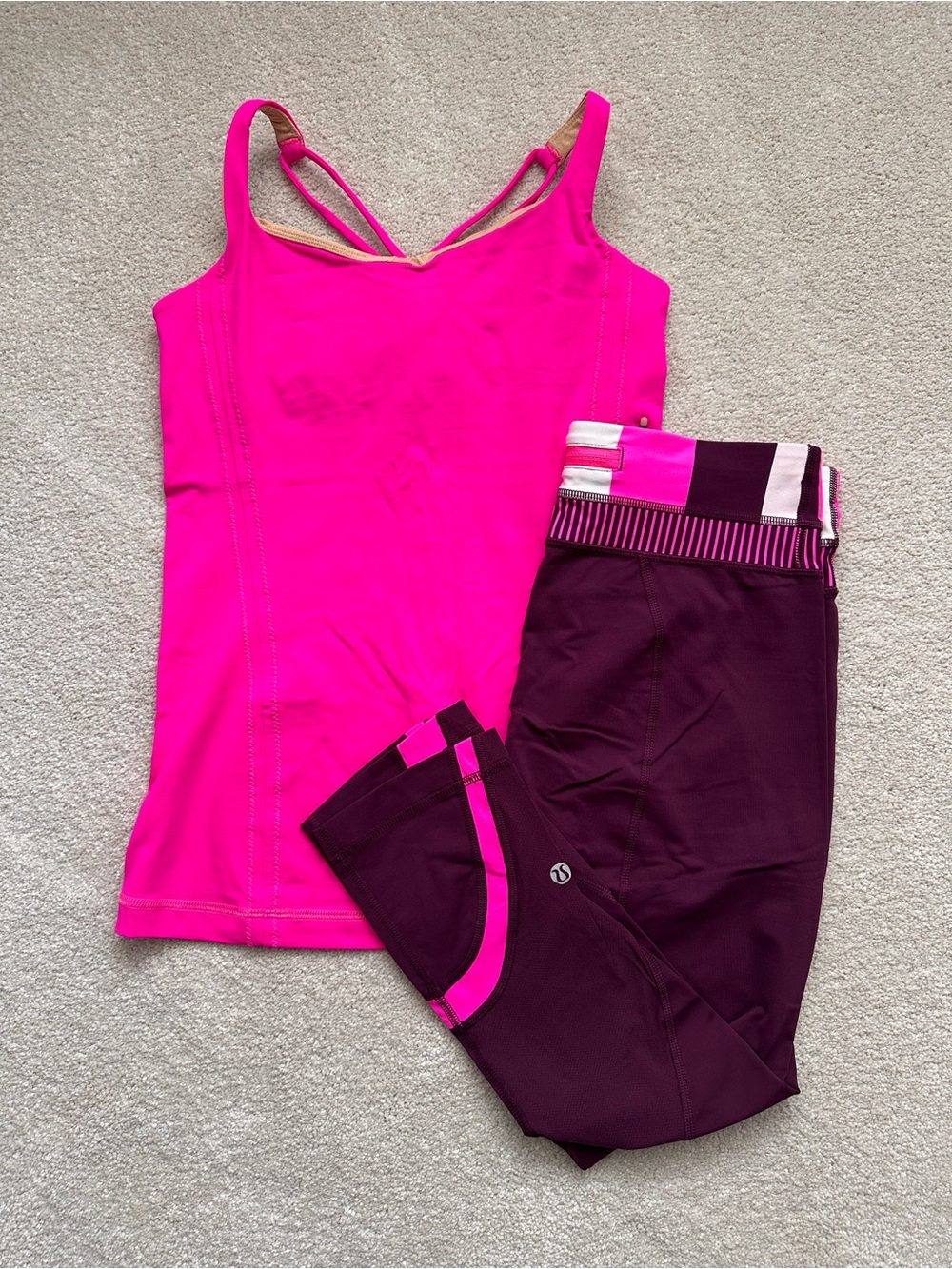 EUC - lululemon athletica Plum & Hot Pink coordinating set - leggings & tank